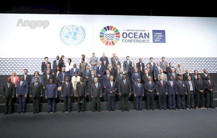 Foto em Família durante a conferência dos Oceanos em Lisboa/Portugal