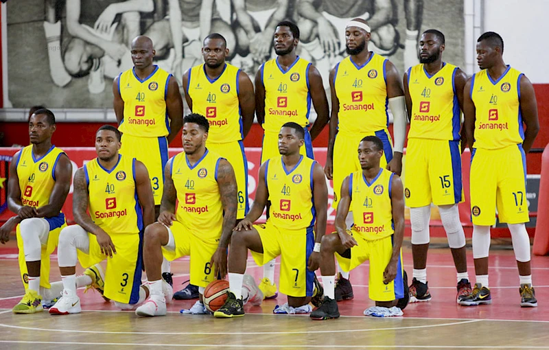 Basketball: Petro de Luanda Squad