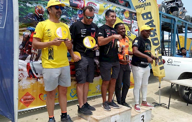 João Lota/Tiago Fonseca do Angola Rally Team, campeão nacional de Rali TT/ RAID na classe E2