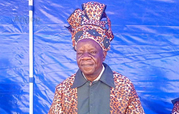 Rei do povo Mbunda, Mwene Mbandu IV