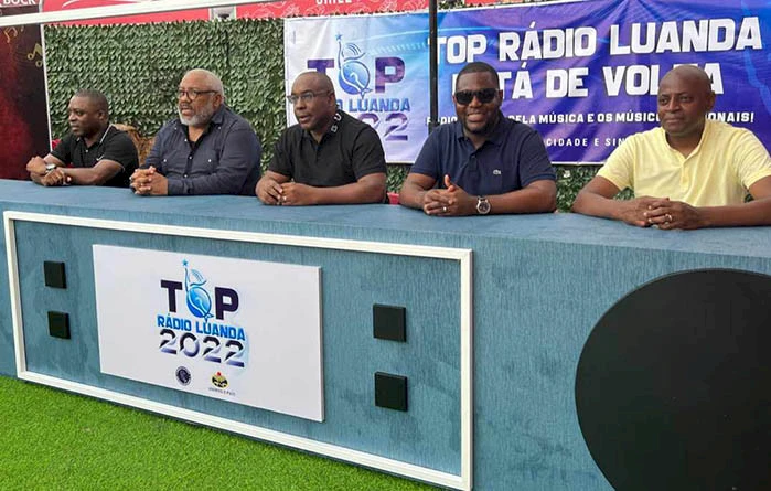 Membros do Jurado do Top Radio Luanda