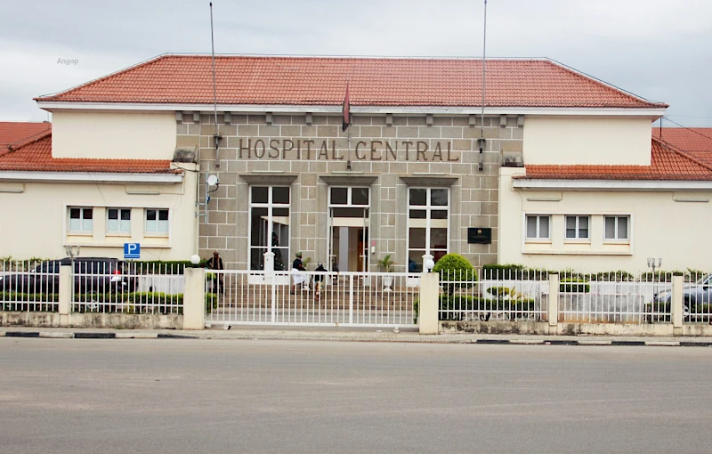 Vista parcial do Hospital Geral do Huambo