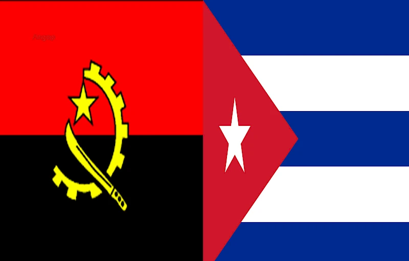 Bandeiras de Angola e de Cuba