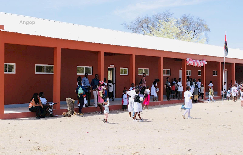 Escola primária de Kwanjomudi/Cunene