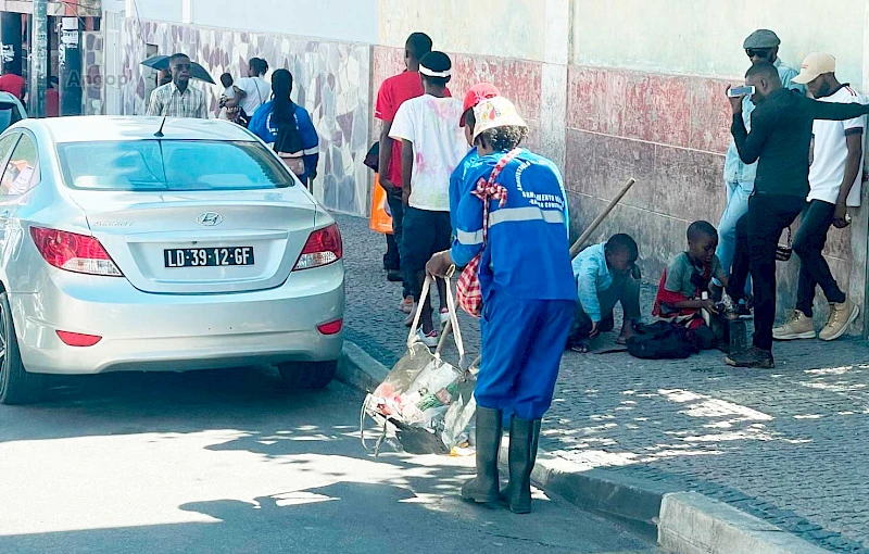 Recolha de Lixo na cidade do Lubango