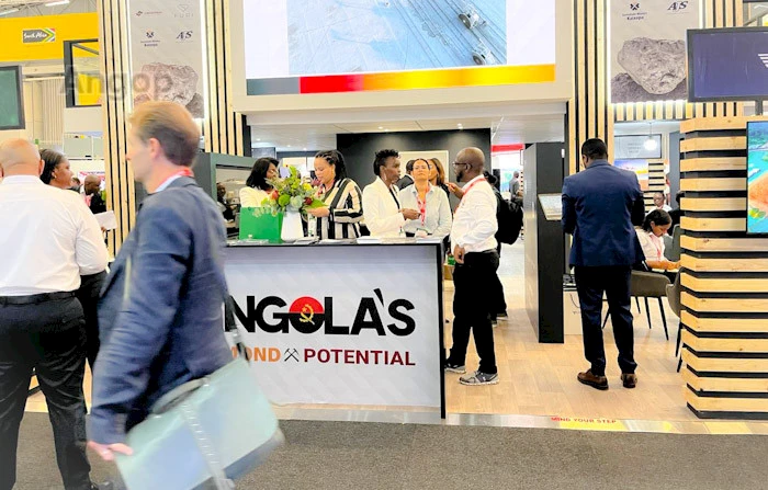 Stand de Angola na Mining Indaba