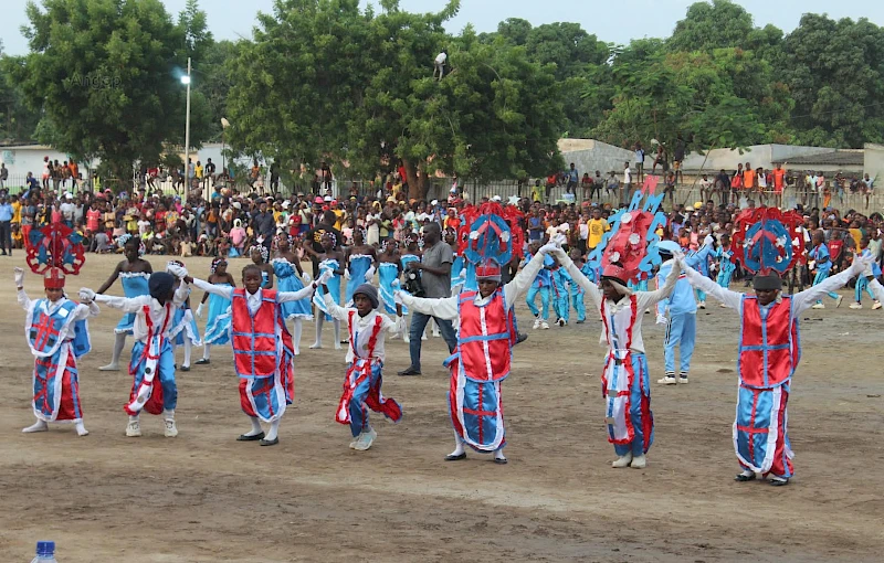 Grupo Rainha Nzinga Mbandi no  Carnaval Infantil do Bengo