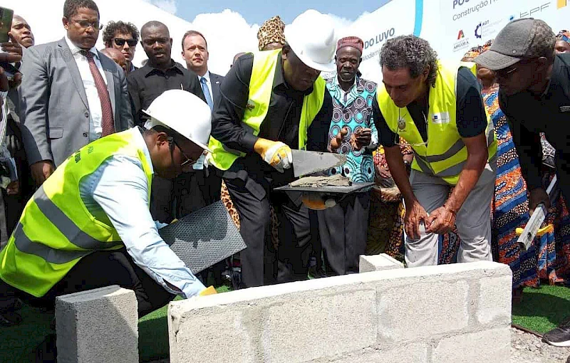 Lançamento da pedra para requalificação do posto fronteiriço do Luvo