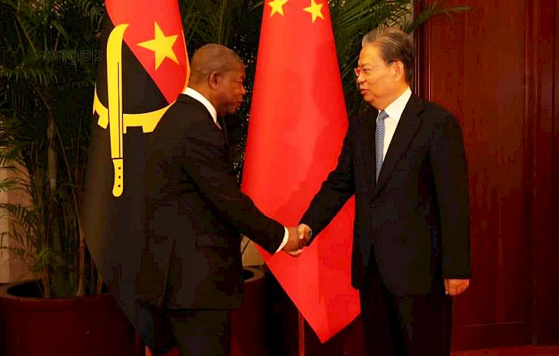 Presidente João Lourenço recebido pelo Presidente da Assembleia Popular Nacional, Zhao Leji