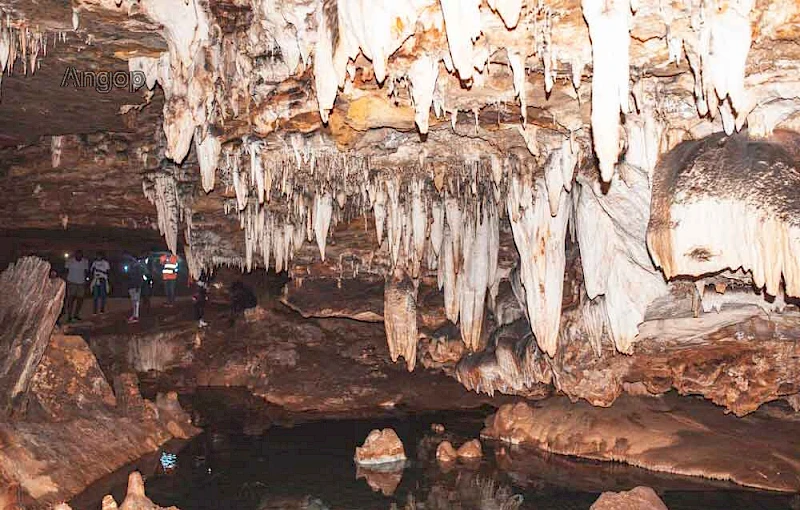 Grutas da Humpata, na Huíla