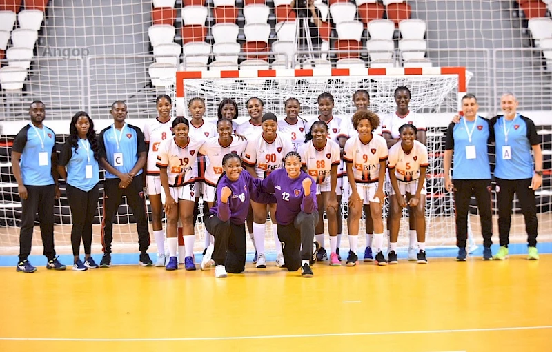 Equipa sénior feminina de andebol do 1º de Agosto