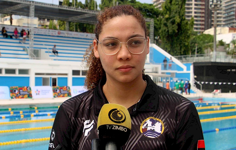 Lia Lima,  Atleta da Selecção Nacional de Natação