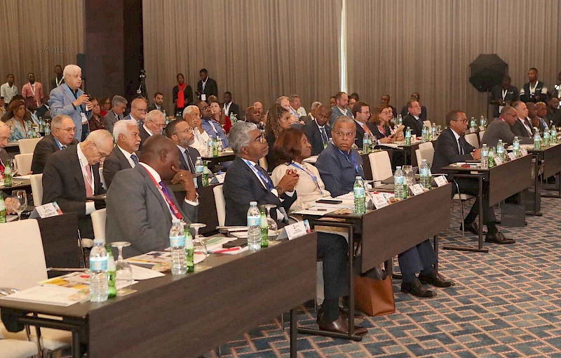 Participantes da Conferência Angola Economic Outlook 2024