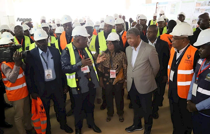 PR, visita o futuro Hospital Geral do Zaire