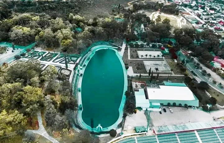 Piscina da Senhora do Monte, no Lubango