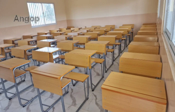 Sala de aula da nova escola do município do Songo