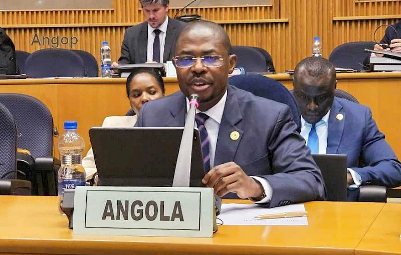 Embaixador de Angola na Etiópia, Miguel Bembe discursa na 15ª Reunião Consultiva do Conselho de Paz e Segurança da UA