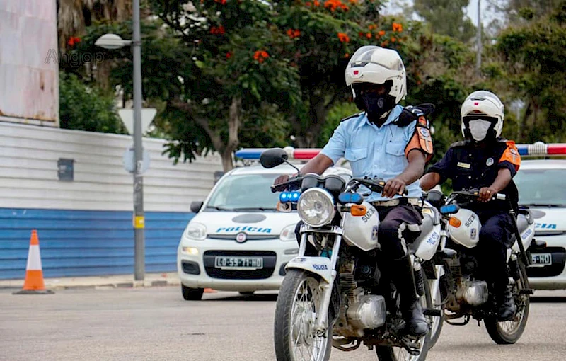 Agentes da Policia Nacional