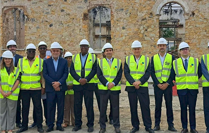 Visita do ministro da Cultura e do Embaixador de Portugal às obras da Fortaleza de São Francisco do Penedo