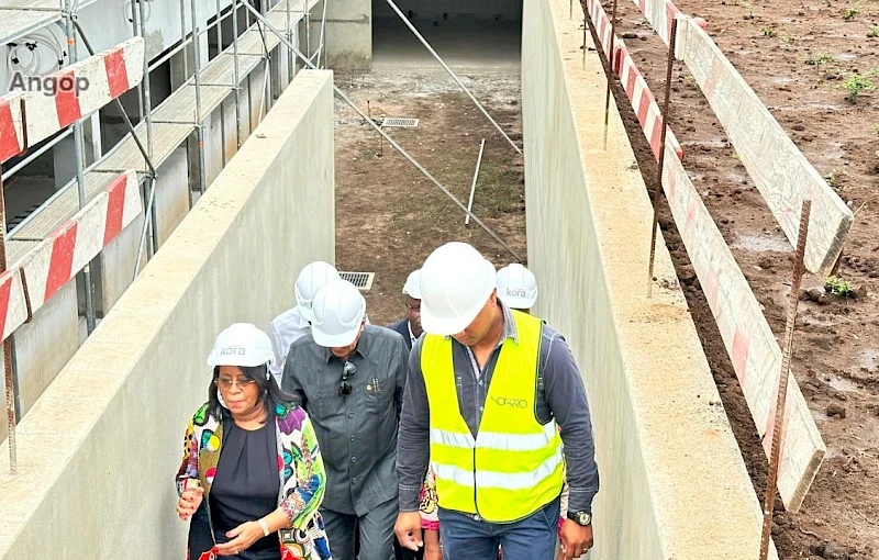 Ministra de Estado para sector social, Maria Bragança visita ao Complexo Desportivo “José Sayovo”