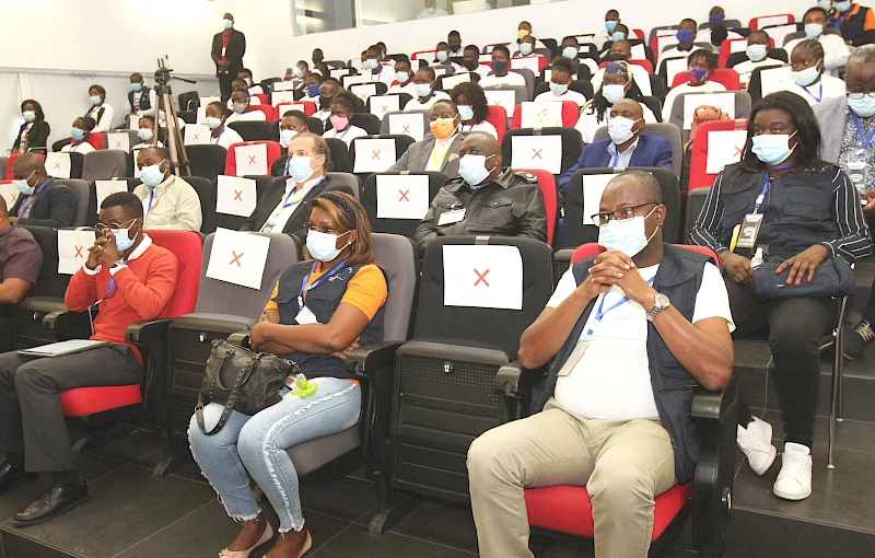 Participantes, da Abertura do Ciclo Formativo do Sistema Nacional de Formação Profissional 2021