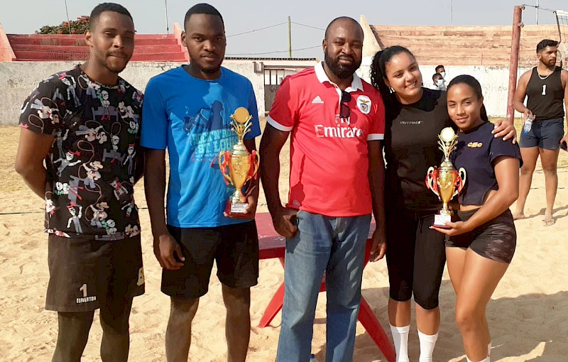 Huíla: Duplas vencedoras do circuito do Lubango de voleibol de praia