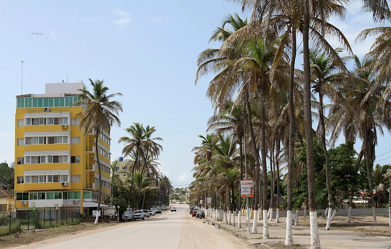 Una arteria de la ciudad de Sumbe (Cuanza Sur)