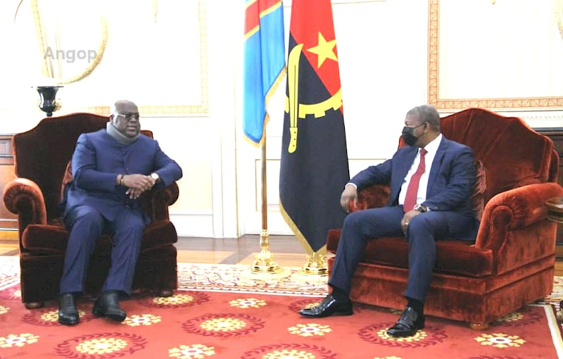 President João Lourenço (r) and his DR Congo counterpart, Félix Tshisekedi.